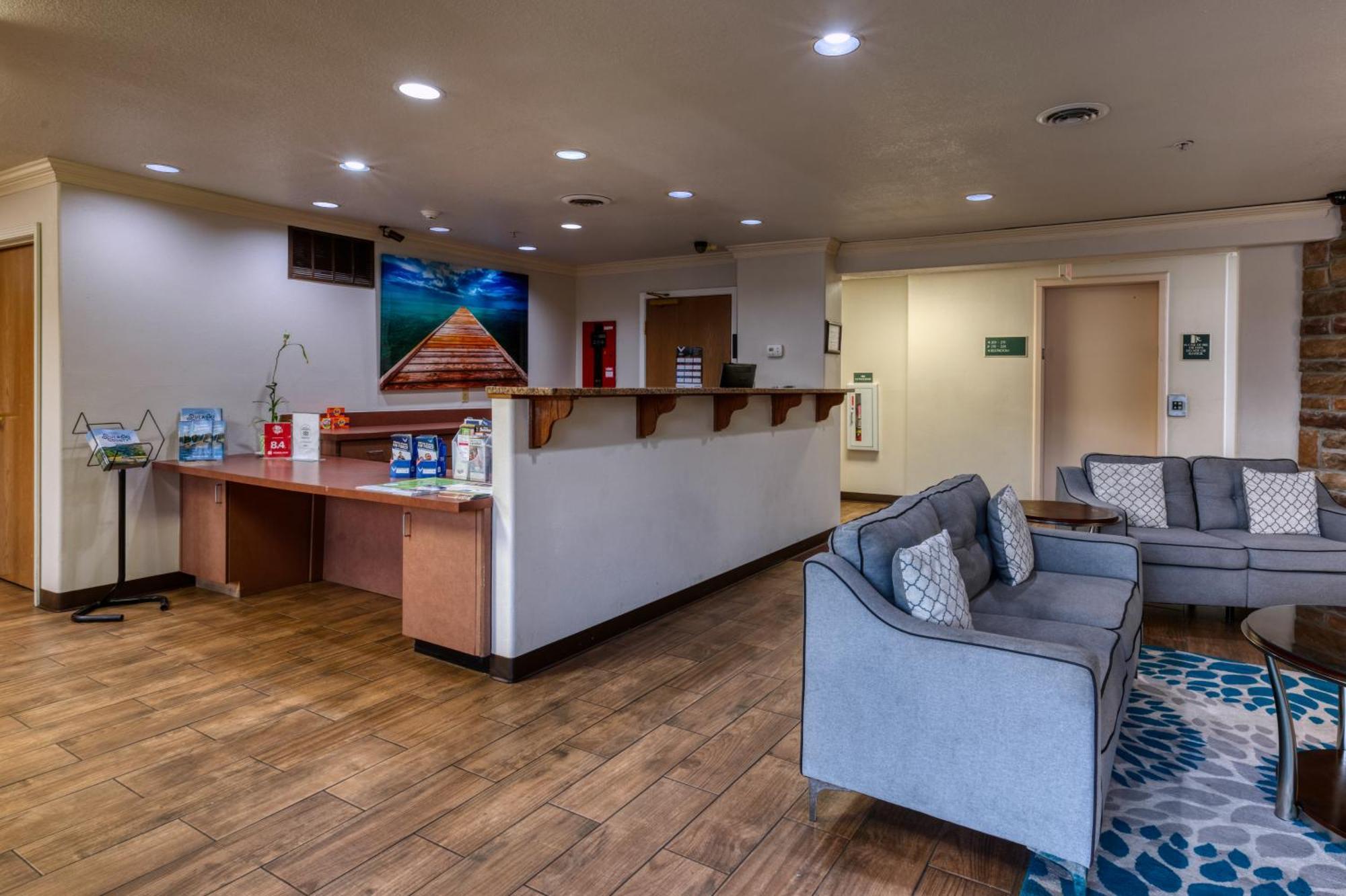 All Towne Suites Saint Robert Exteriör bild