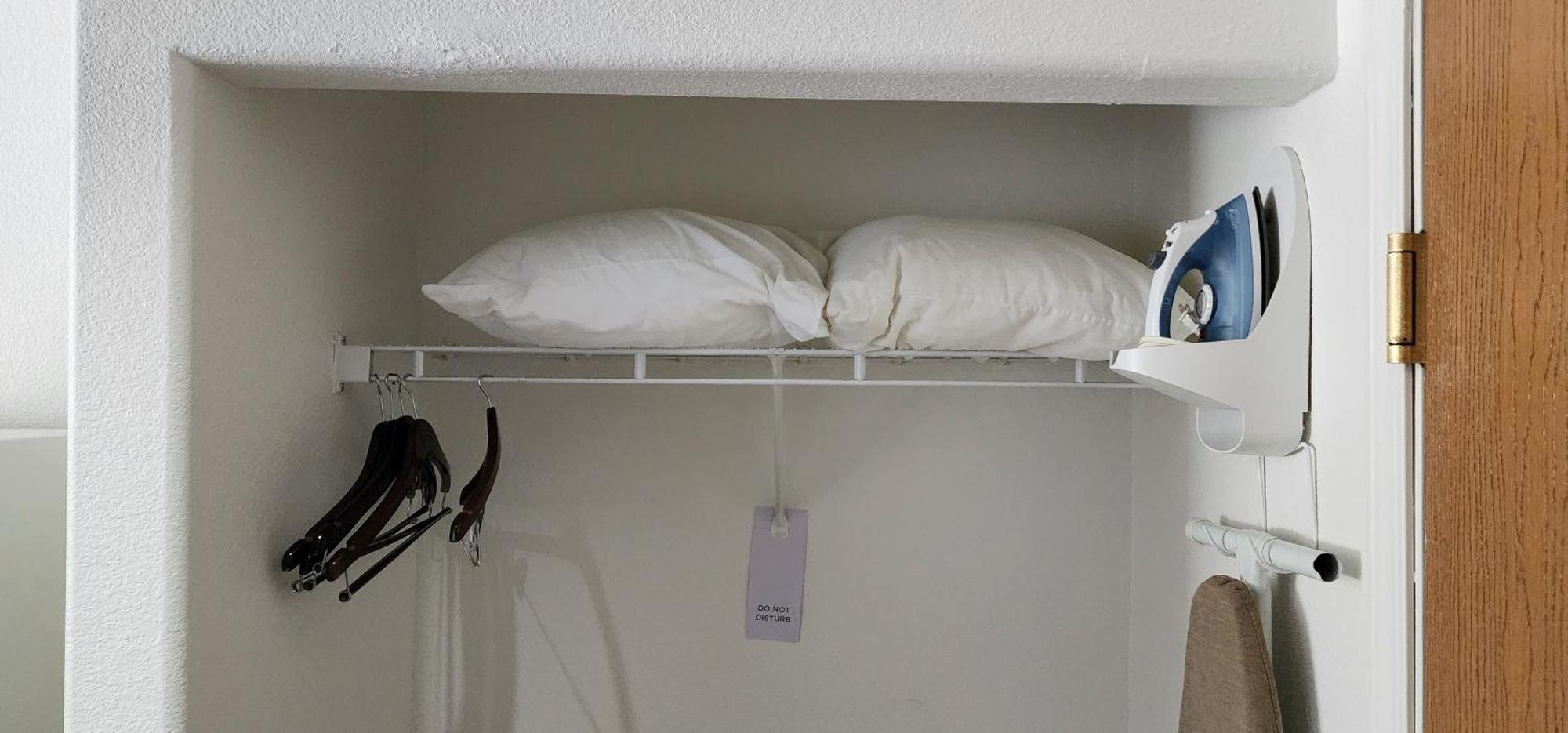 All Towne Suites Saint Robert Exteriör bild