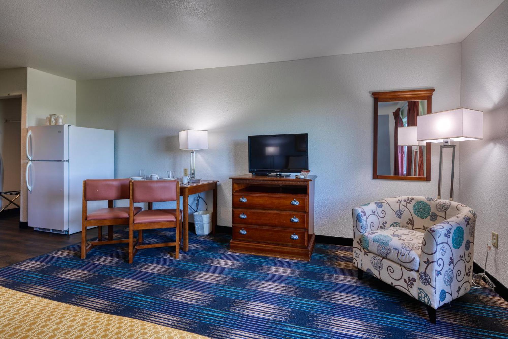 All Towne Suites Saint Robert Exteriör bild
